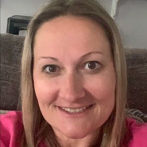 Meet your Posher, Suzanne